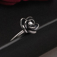 BLACK DAHLIA FLOWER RING