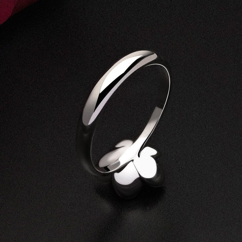 BLACK DAHLIA FLOWER RING