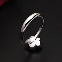 BLACK DAHLIA FLOWER RING