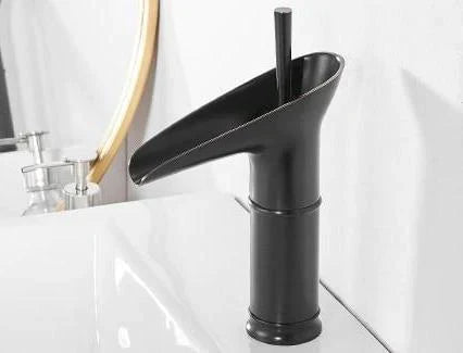 Sisica | Brass Waterfall Sink Faucet - Antique Style