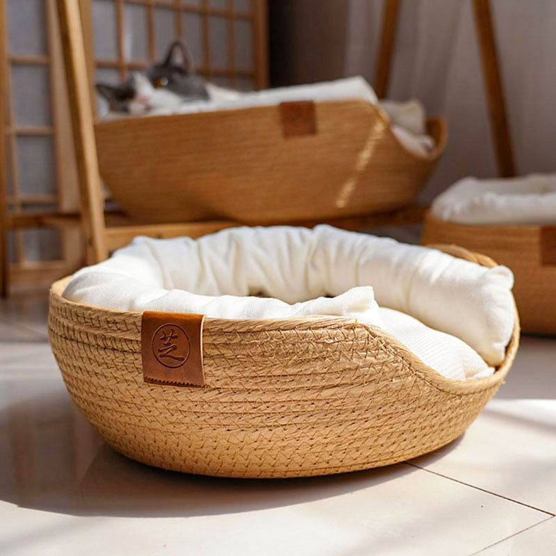 Sisica | Bamboo Bed