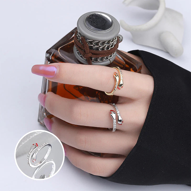 Sisica | Embrace Ring - Thoughtful Gift