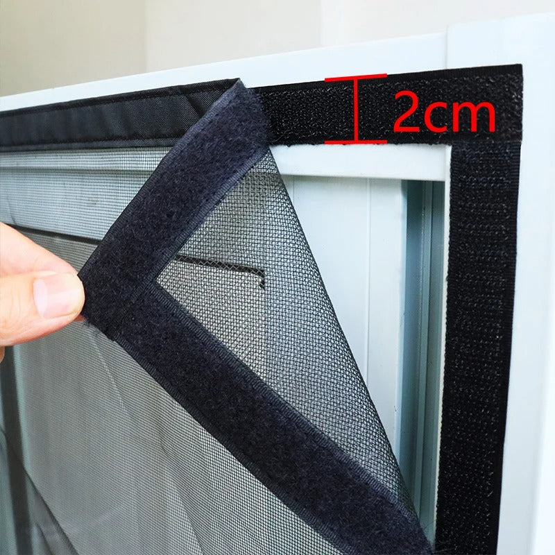 Sisica | BugGuard Magnetic Screen Door - Automatic Closure