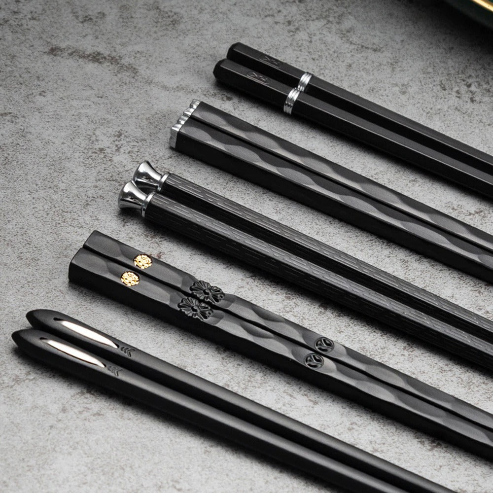 Charly | DineLux – Luxurious Chopstick Set with Refined Designs (5 Pairs)