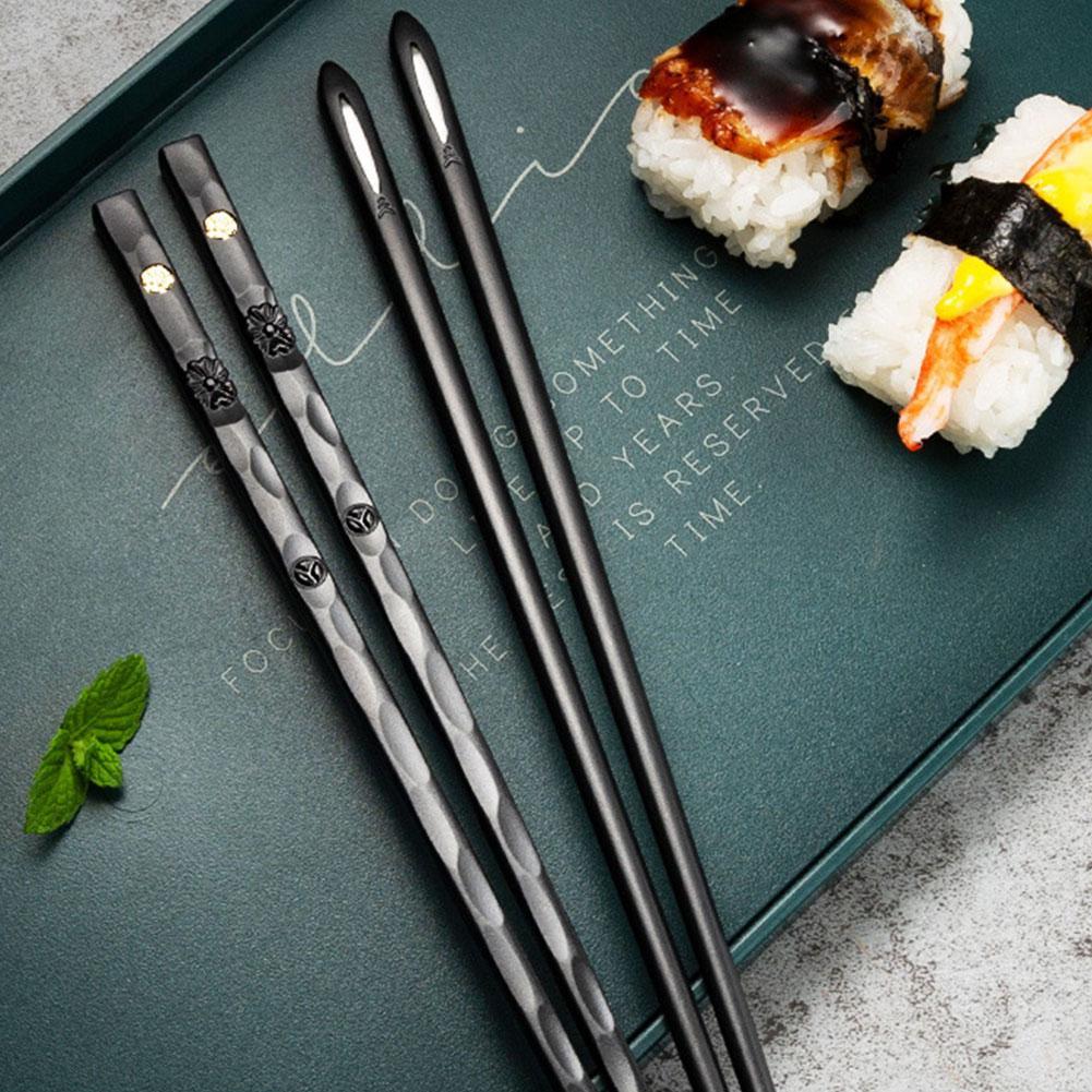 Sisica | DineLux – Luxurious Chopstick Set with Refined Designs (5 Pairs)