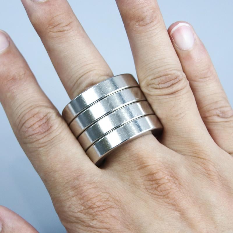 Sisica | Folding Four-Finger Trigger Ring