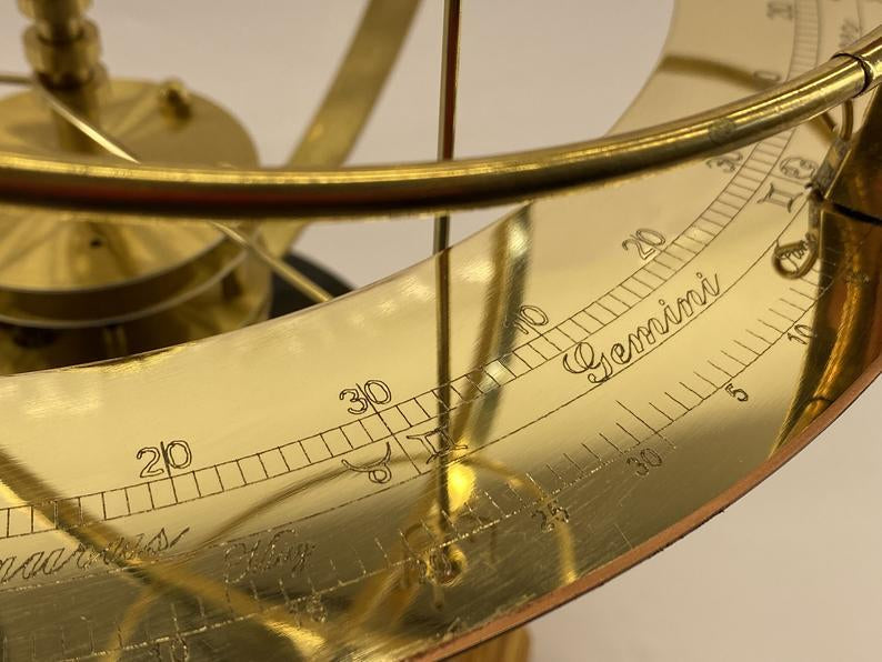 Sisica | Grand Orrery Model of The Solar System