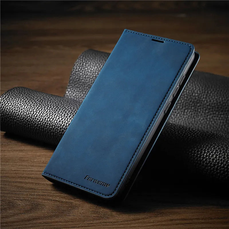 Charly | iPhone Case: Magnetic Leather Bag for Stylish Protection
