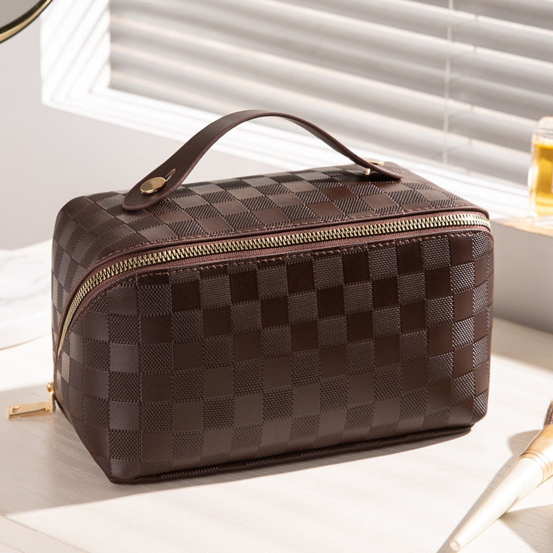 Sisica | Luxurious Checked Makeup Cosmetic Bag