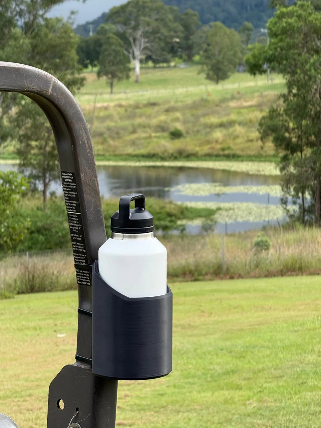 Sisica | Magnetic Drink Holder | Secure Grip for Work & Workout