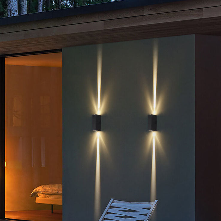 Sisica | Modern Waterproof LED Outdoor Wall Light | Rectangular Up/Down Aluminum Fixture