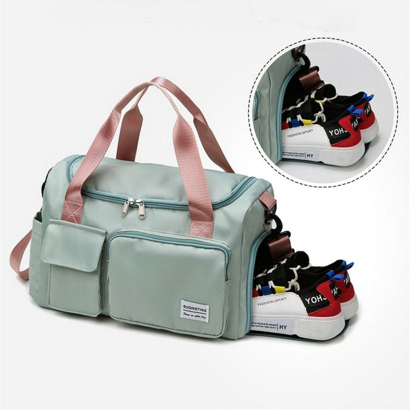 Charly | Multi-pocket travel bag, sports and gym bag with separate shoe compartment
