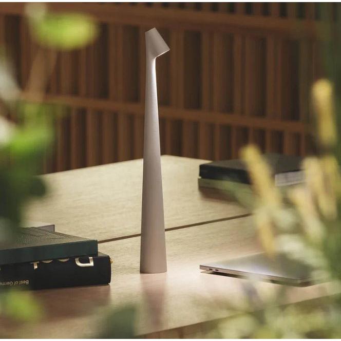 Charly | Nordic Minimalist LED Wireless Table Lamp