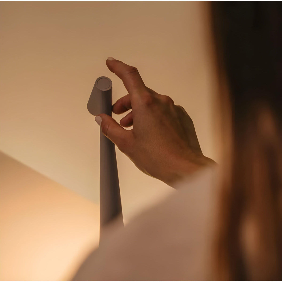 Sisica | Nordic Minimalist LED Wireless Table Lamp