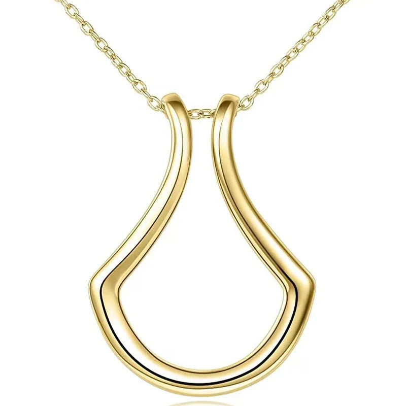 Charly | Protect your precious ring when you're not wearing it!