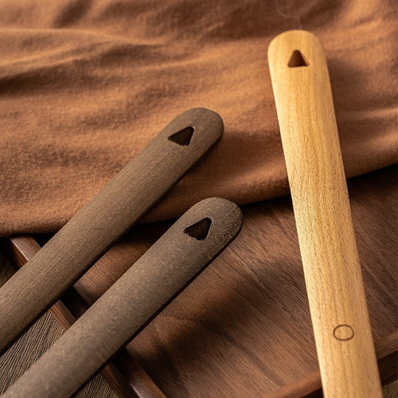 Sisica 50cm Wood Shoehorn - Long Handle & Magnetic Tip