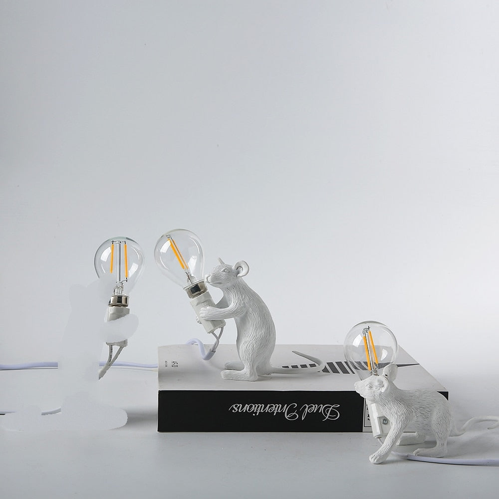 Cute Mouse Table Lamp - Unique Decorative Lighting for Any Space