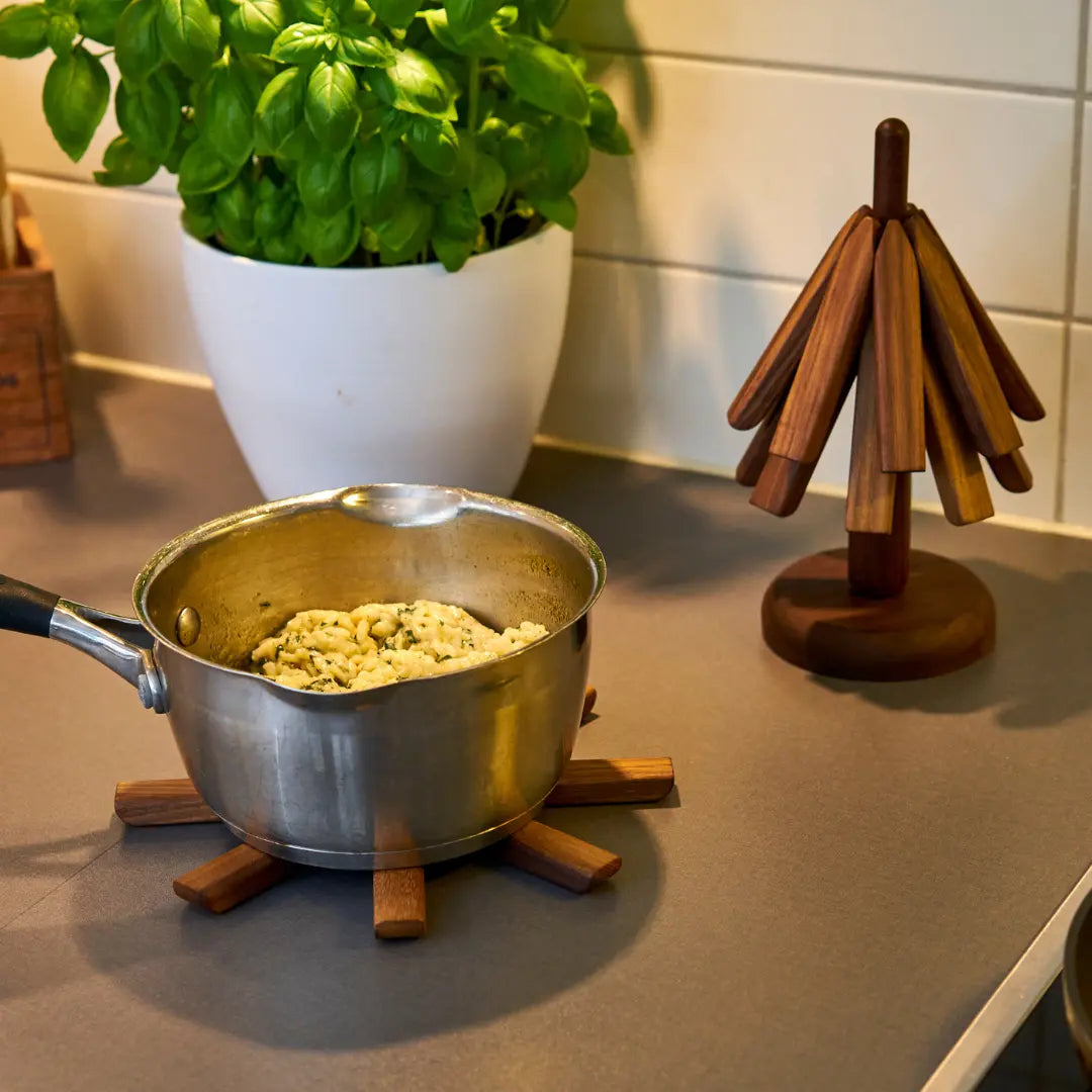 Grytträdet® | Wooden Trivet: Eco-Friendly & Stylish Kitchen Accent