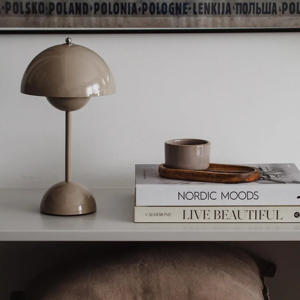 NordicNest Modern Lamp - Adjustable LED Illumination, Chic Design