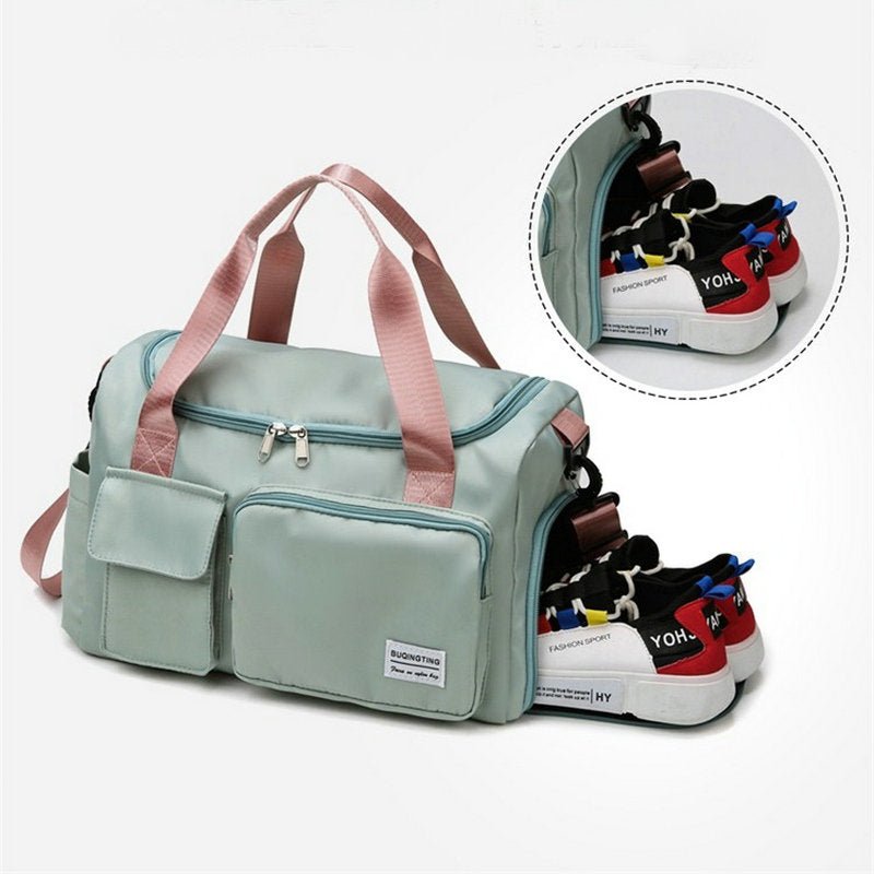 Multi-pocket travel bag, sports and gym bag with separate shoe compartment