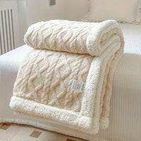 Ultra-soft Sherpa Blanket – Cozy, Warm, and Stylish Comfort