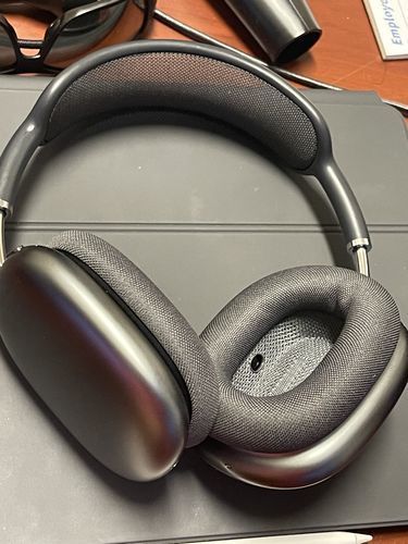 Bluetooth Over-Ear Headphones with Noise Cancellation