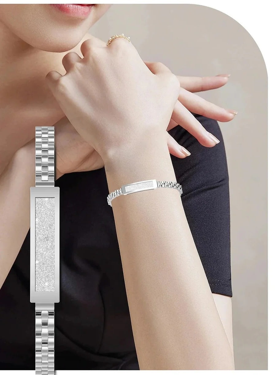 Women's Stylish Fitness Bracelet with Heart Rate & Sleep Tracking